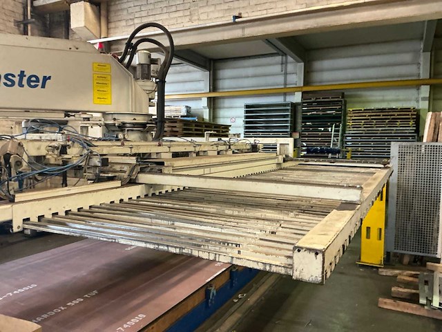 Trumpf liftmaster geautomatiseerd liftsysteem - afbeelding 5 van  10