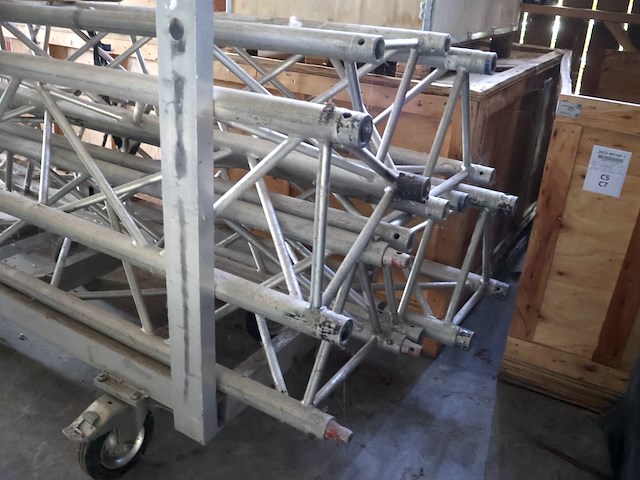 Truss aluminium driehoekig (x6) - afbeelding 5 van  7