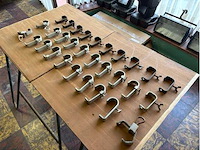 Truss haken - afbeelding 1 van  4