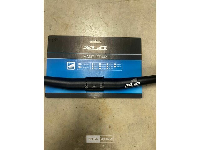 Truvativ hussefelt mtb stuur 31.8 mm 700 mm zwart - afbeelding 1 van  1