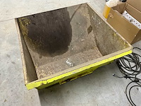 Truxa 4x4 electrische wieldumper – met kiepbak – defecte cardanas - afbeelding 9 van  9