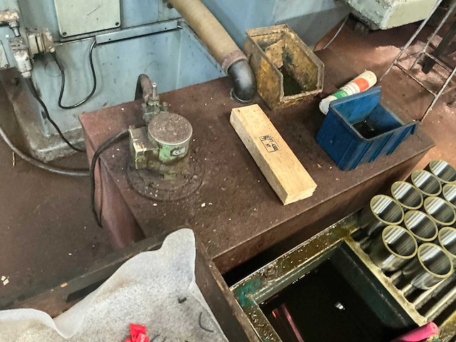 Tschudin grenchen htg 420 rondslijpmachine - afbeelding 9 van  10