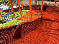 Tube slide - afbeelding 8 van  19