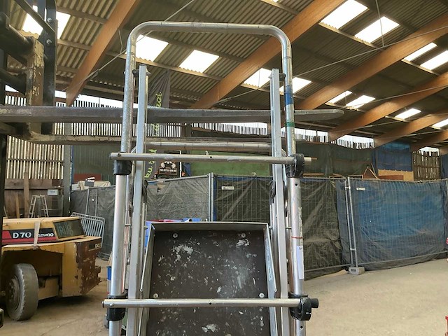 Tubesca platformladder - afbeelding 4 van  4