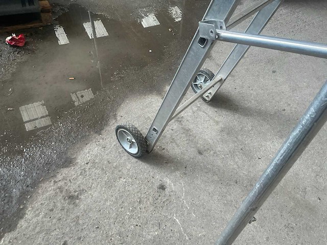 Tubesca raptor 1x7 platformladder (te herstellen!) - afbeelding 2 van  3
