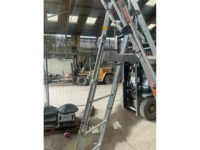 Tubesca raptor 1x7 platformladder - afbeelding 4 van  8