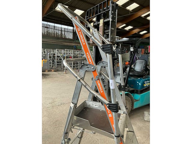 Tubesca raptor platform ladder - afbeelding 5 van  6