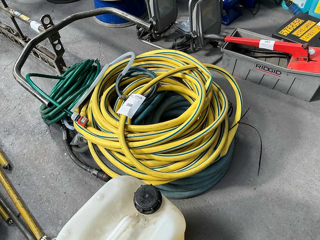 Tuin- en waterslangen - afbeelding 2 van  3