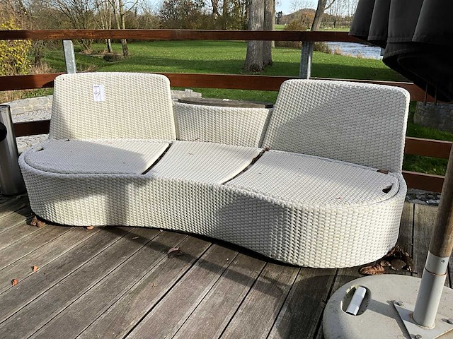 Tuinbank - afbeelding 1 van  5