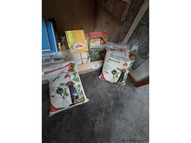 Tuinbenodigdheden - afbeelding 1 van  1