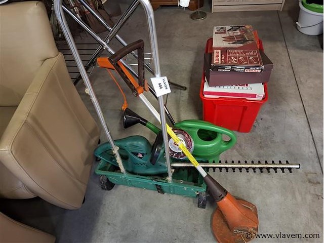 Tuingereedschap - afbeelding 1 van  1