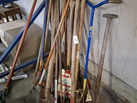 Tuingereedschap - afbeelding 1 van  1