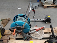 Tuingslang op haspel + brandweerslang - afbeelding 1 van  4