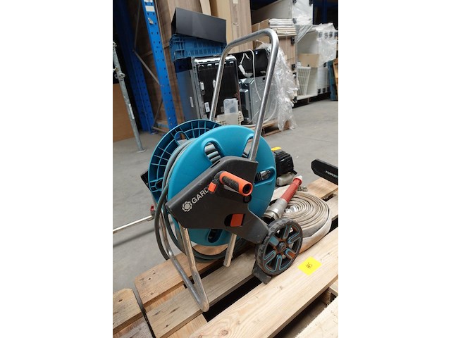 Tuingslang op haspel + brandweerslang - afbeelding 3 van  4