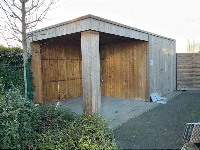 Tuinhuis met overkapping ( geïmpregneerd ) tuinhuizen, blokhutten en poolhousen - afbeelding 1 van  7