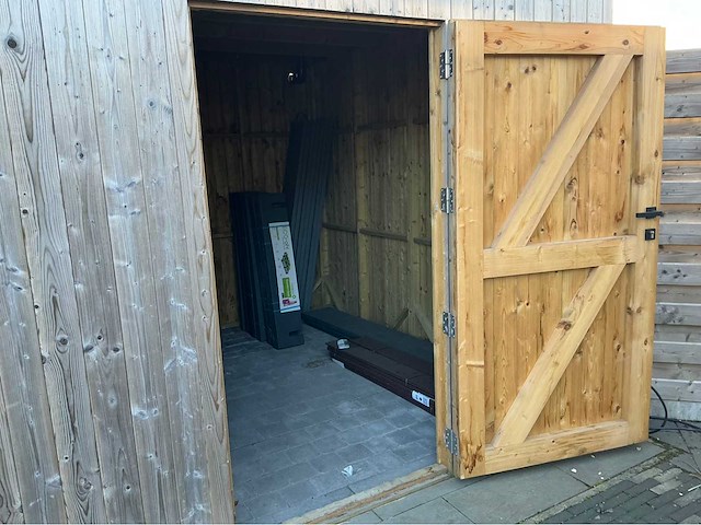 Tuinhuis met overkapping ( geïmpregneerd ) tuinhuizen, blokhutten en poolhousen - afbeelding 6 van  7