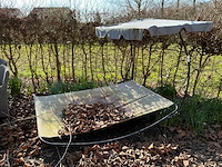 Tuinligbed met overkapping - afbeelding 2 van  2