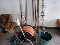 Tuinmateriaal - afbeelding 1 van  3