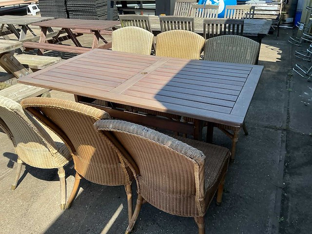 Tuinmeubel met stoelen - afbeelding 1 van  2