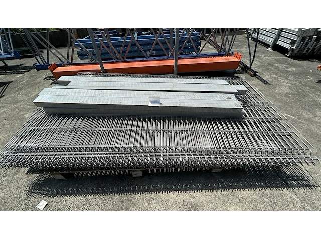 Tuinomheining - afbeelding 1 van  6