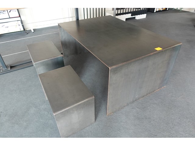 Tuinset in staal - afbeelding 3 van  5