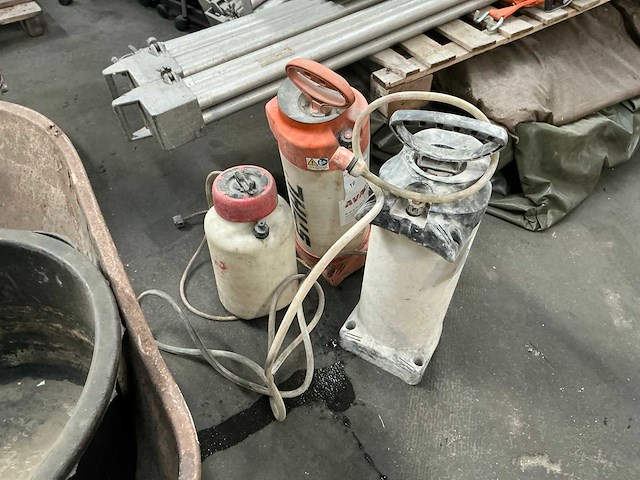 Tuinspuit (3x) - afbeelding 1 van  5