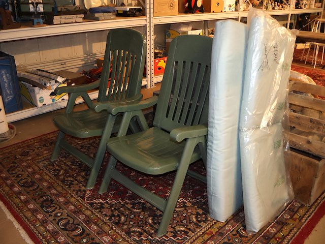Tuinstoel pvc - afbeelding 1 van  4
