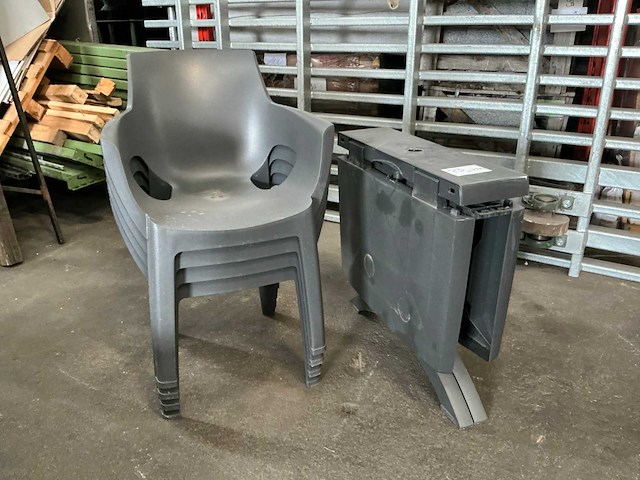 Tuintafel + (4x) stoel - afbeelding 1 van  6