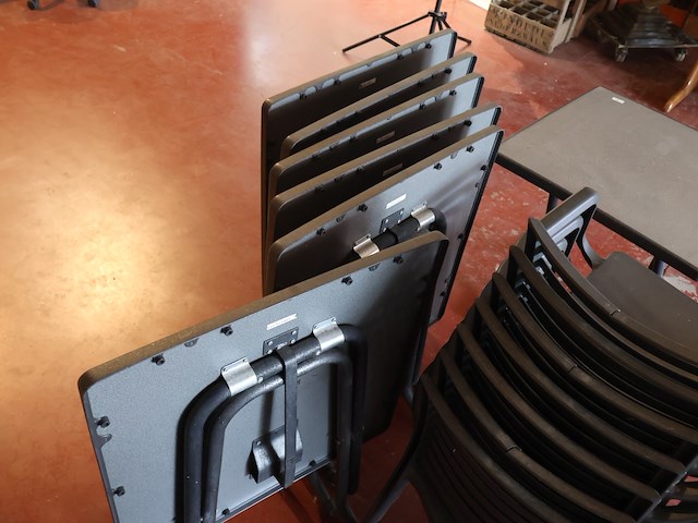 Tuintafel en stoelen (x7) - afbeelding 7 van  15