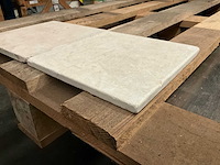 Tunesië beige natuursteen tuintegel - afbeelding 2 van  2