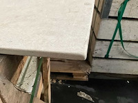Tunesië beige natuursteen tuintegel - afbeelding 3 van  3