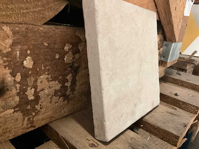 Tunesië beige partij natuursteen tegels (44x) - afbeelding 2 van  4