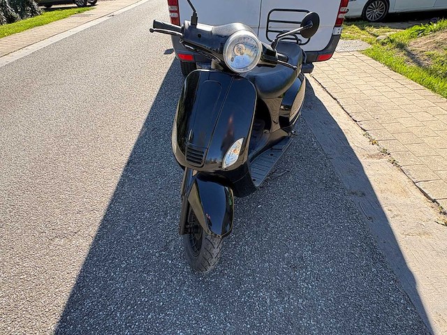 Turbho - snorscooter - rl-50 - scooter - afbeelding 4 van  8