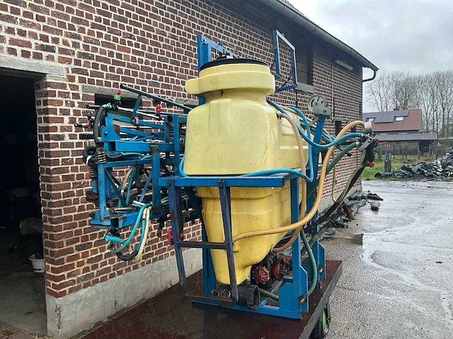 Turbodrop landbouwspuit - afbeelding 6 van  11