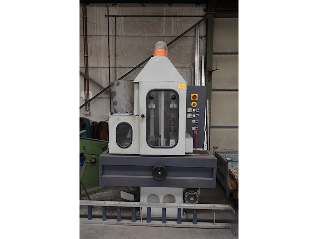 Turbogrinder schuurmachine vangroenweghe - afbeelding 1 van  12