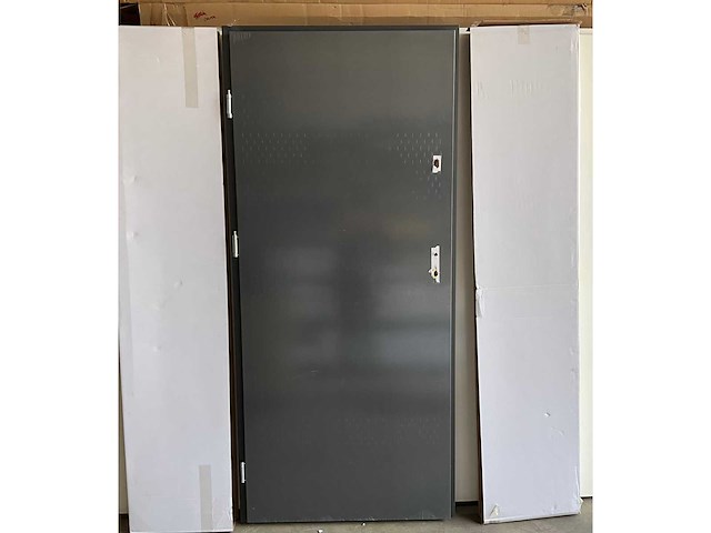 Turenwerke kozijn & deur aluminium antraciet - afbeelding 1 van  3