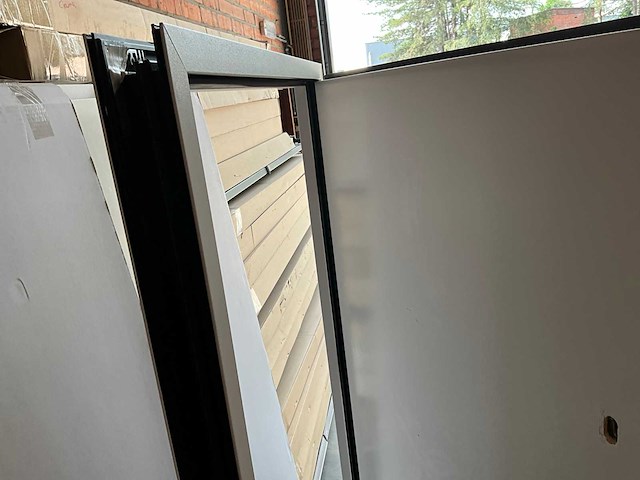 Turenwerke kozijn & deur aluminium wit - afbeelding 2 van  10