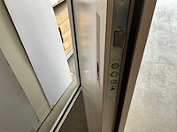Turenwerke kozijn & deur aluminium wit - afbeelding 9 van  10