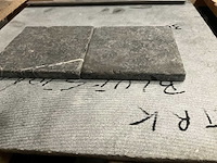 Turkije black marble natuursteen tuintegel - afbeelding 1 van  2