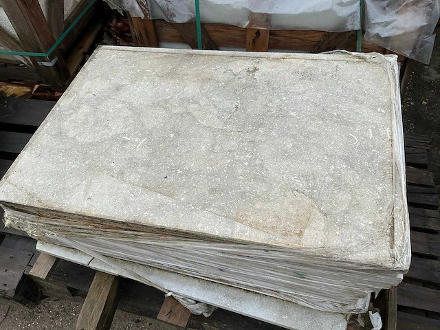 Turkse kalksteen (136x) - afbeelding 2 van  3