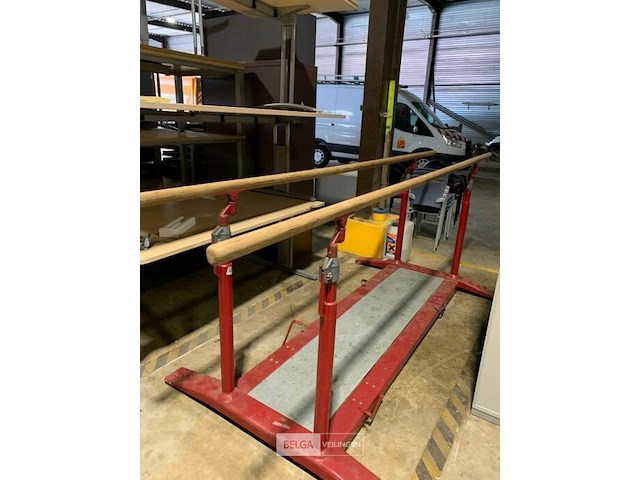 Turnrek in de hoogte verstelbaar - afbeelding 1 van  2