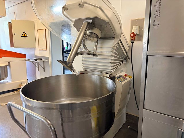 Turri svc 200 overige bakkerijmachines - broodmenger - afbeelding 14 van  14