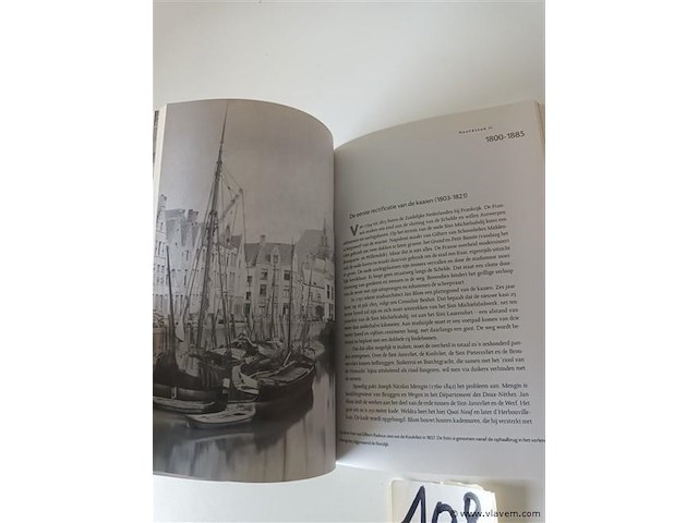 Tussen kaai en schip - afbeelding 5 van  5