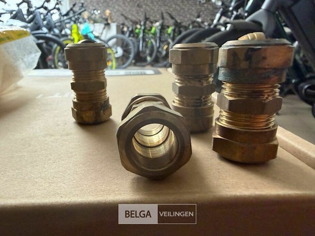 Tussenstukken - afbeelding 1 van  3