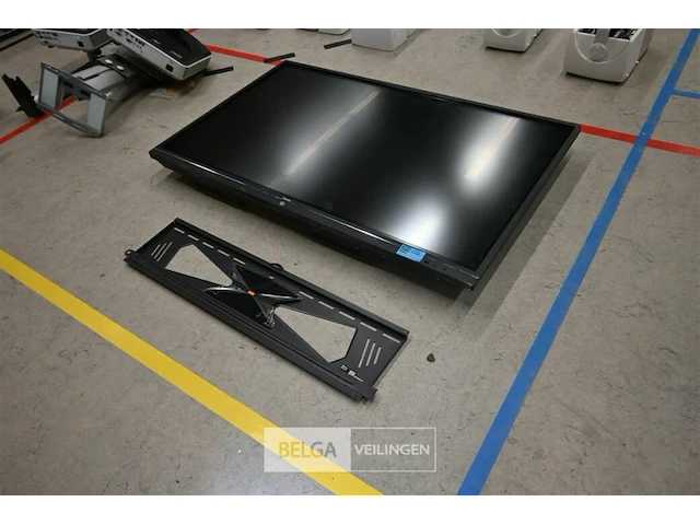 Tv iiyama - afbeelding 1 van  5