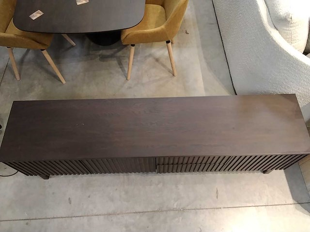 Tv kast massief eik - afbeelding 2 van  4
