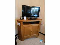 Tv-kast met inhoud