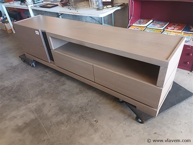 Tv meubel met blauwsteen - afbeelding 1 van  7