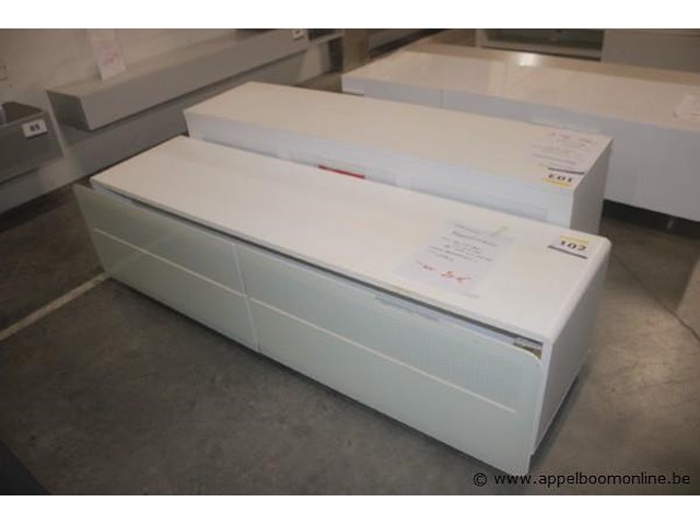 Tv meubel - afbeelding 1 van  2