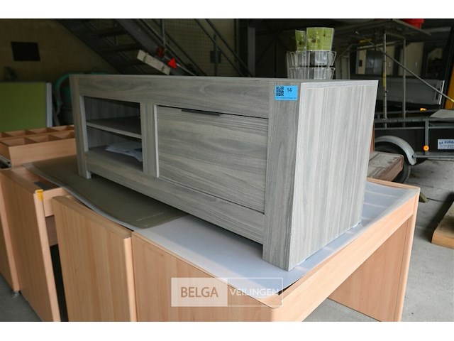 Tv-meubel - afbeelding 1 van  4